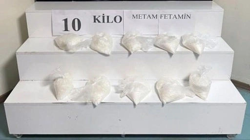 Adana'da 10 kilo metamfetamin ile yakalanan şahıs: 'Şeker sanıyordum'