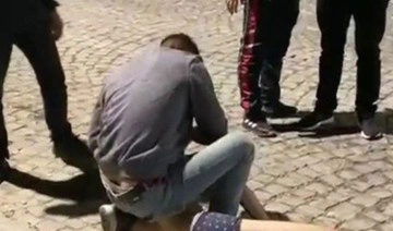 Adana'da mesaj attığı kızın abileri, suratını jiletle kesti