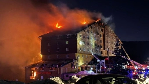 AK Parti'den Kartalkaya'daki otel yangınına ilişkin önerge