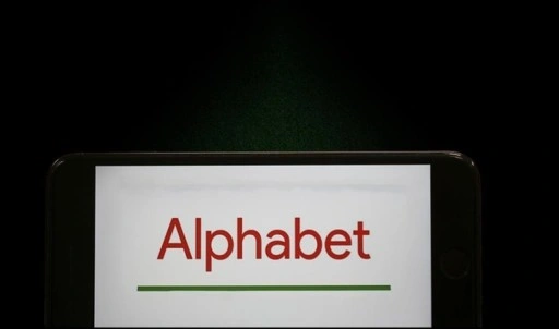 Alphabet'in karı üçüncü çeyrekte arttı