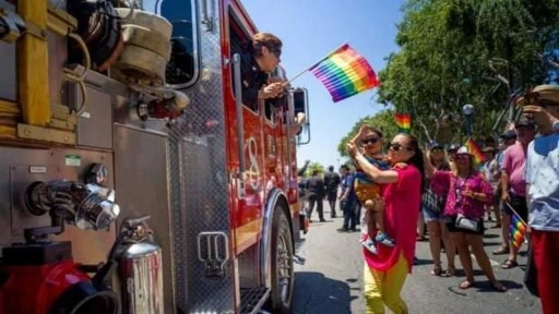 Amerika LGBT'nin pençesine düştü! Kaliforniya'daki veriler korkutucu