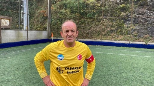 Antrenmanda kalp krizi geçiren veteran futbolcu öldü