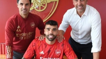 Arsenal'den kaleci transferi