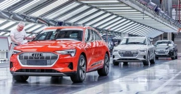 Audi o modeli üretimden kaldırıyor! Hem de devasa fabrikası ile birlikte