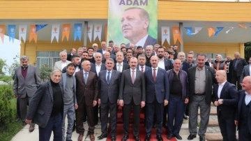 Bakan Muş, Samsun'da iş insanları ve STK temsilcileriyle bir araya geldi