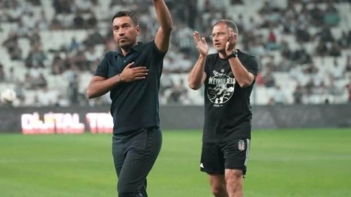 Beşiktaş'ta Van Bronckhorst ile yollar ayrıldı!