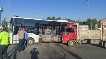 Bingöl'de otobüs ile kamyon çarpıştı: 6 yaralı