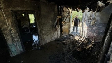 Bingöl'de yangın: Müstakil ev kullanılamaz hale geldi