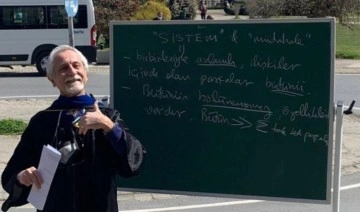 Boğaziçi Üniversitesi, ders vermesini engellediği akademisyenle övünüyor