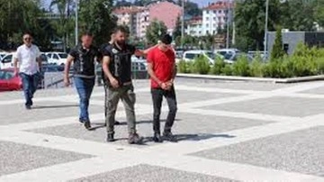 Bolu'da yolcu otobüsünde uyuşturucuyla yakalanan kişi tutuklandı