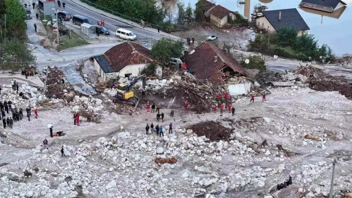 Bosna Hersek’te sel felaketi nedeniyle 1 günlük yas ilanı