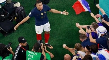 Bunu sadece Pele başarabilmişti! Mbappe daha 24 olmadan Dünya Kupası tarihine geçti