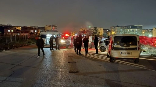 Bursa'da otomobilde silahla vurulmuş halde bulunan genç kadın öldü