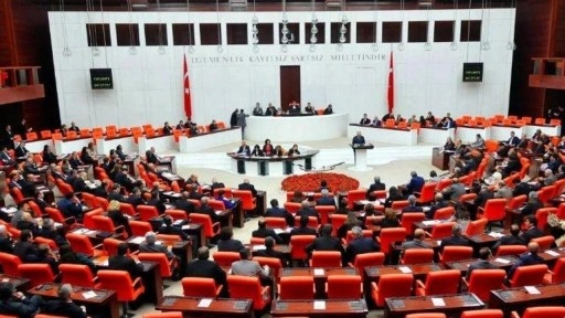 Bütçe teklifinin görüşmeleri komisyonda başladı