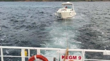Çanakkale Boğazı&rsquo;nda arızalanan tekne kurtarıldı