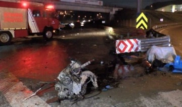 Çekmeköy'de korkunç kaza... Otomobil bariyerlere çarptı: 3 kişi ağır yaralandı