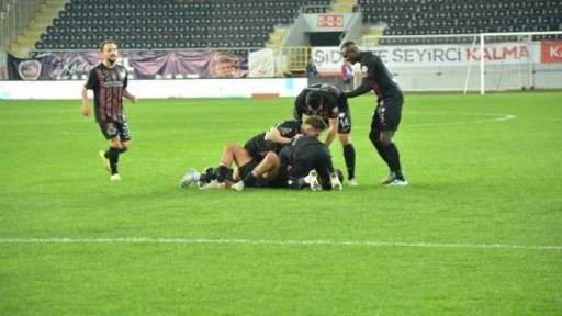 Çorum FK, İstanbulspor'u 3 golle devirdi