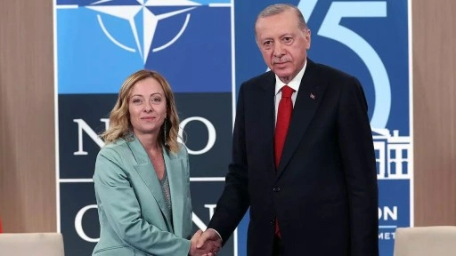 Cumhurbaşkanı Erdoğan'dan Meloni ile kritik Suriye görüşmesi