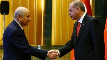 Cumhurbaşkanı Erdoğan ile MHP lideri Devlet Bahçeli görüşüyor! Bahçeli'nin evine gidecek