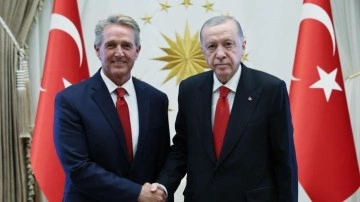 Cumhurbaşkanı Erdoğan, Jeff Flake ile görüştü