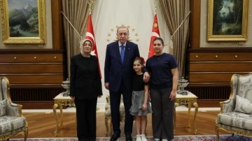 Cumhurbaşkanı Erdoğan, Sinan Ateş'in eşi ile görüştü