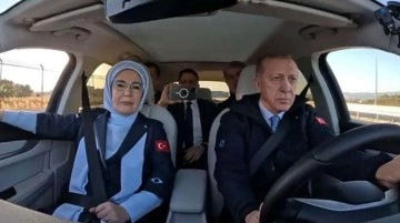 Cumhurbaşkanı Erdoğan Togg'u sürerken ki görüntülerini sosyal medya hesabından paylaştı