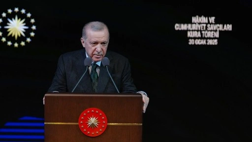 Cumhurbaşkanı Erdoğan: Türk milleti adına karar verenlere kimse ayar veremez