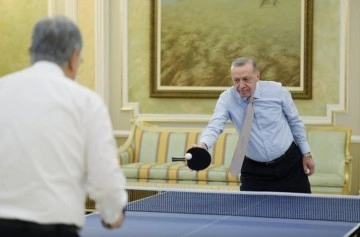 Cumhurbaşkanı Erdoğan ve Tokayev, rövanş maçında karşı karşıya geldi