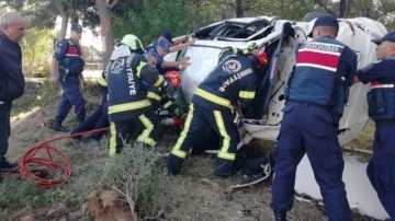 Denizli'de elektrikli bisiklet ile otomobil çarpıştı, 3 kişi öldü!