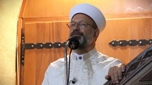 Diyanet İşleri Başkanı Erbaş, Belgrad'da hutbe irat etti