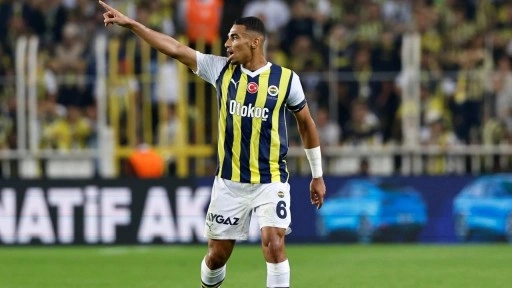 Djiku'dan Fenerbahçe'ye kötü haber!