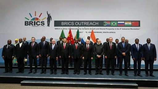 Dolar hakimiyeti bitecek mi? BRICS parasını kimler kullanıyor?