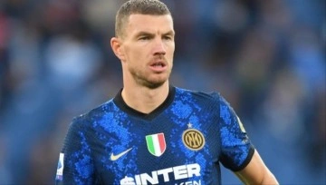 Edin Dzeko Fenerbahçe'de mi? Edin Dzeko Fenerbahçe'ye transfer oldu mu?