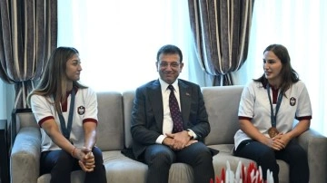 Ekrem İmamoğlu 2024 Paris Olimpiyatları'nda madalya alan İBB sporcularını ağırladı