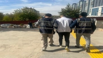 Elazığ’da 35 yıl kesinleşmiş hapis cezası bulunan 3 zanlı firariydi, tutuklandı