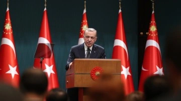 Erdoğan müjdeyi duyurdu! Kredi ve Burs ücretleri belli oldu: Ne kadar zam yapıldı?