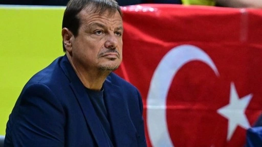 Ergin Ataman, Fenerbahçe'nin oyuncu göndermeme kararı hakkında konuştu!