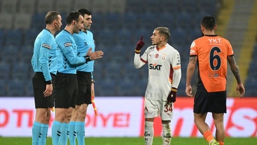 Erman Toroğlu'ndan Galatasaray'a sert sözler: Futbol hırsızlığı ile 3 puanı almış