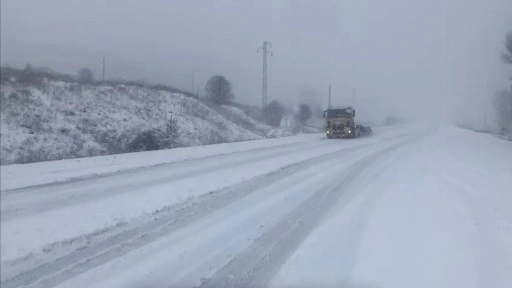 Erzincan-Sivas karayolu ulaşıma kapandı!