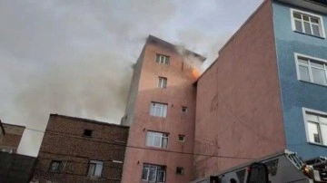 Erzurum&rsquo;da korkutan çatı yangını