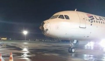Faciadan dönüldü: Fırtınaya yakalanan yolcu uçağı acil iniş yaptı