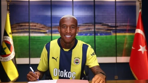 Fenerbahçe, Anderson Talisca ile sözleşme imzaladı