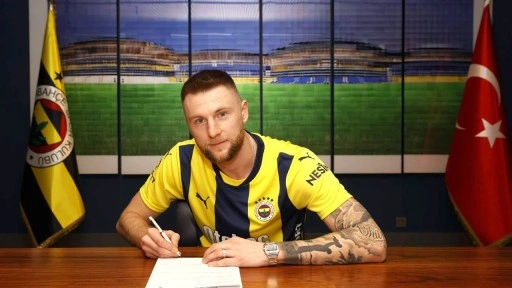 Fenerbahçe, Milan Skriniar'a imzayı attırdı