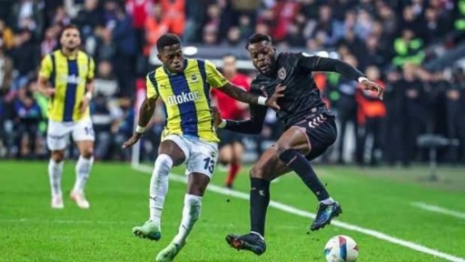 Fenerbahçe, Samsunspor'la olan rekabetinde üstün