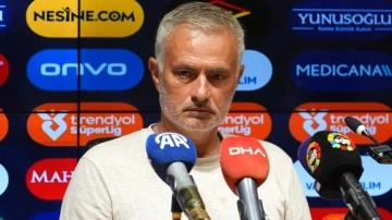 Fenerbahçe teknik direktörü Jose Mourinho: Ben sihirbaz değilim sadece tecrübeliyim