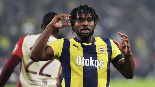 Fenerbahçe Teknik Direktörü Mourinho Maximin kararını yönetime iletti