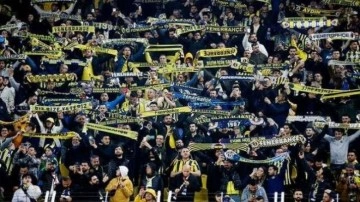 Fenerbahçeli taraftarlardan şok protesto! Kadıköy'de istifa sesleri