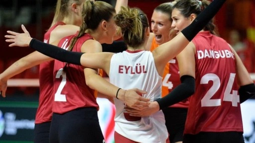 Galatasaray 7 yıl sonra Vakıfbank'ı mağlup etti