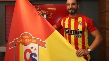 Galatasaray ve Beşiktaş'ta oynamıştı, Cenk Gönen 3. Lig'e transfer oldu!