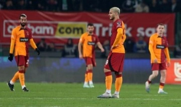 Galatasaray'da Okan Buruk'tan yıldızlara uyarı